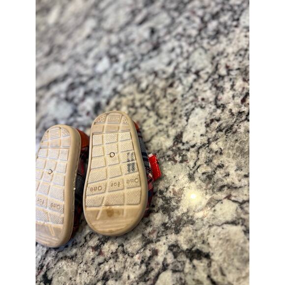 TOMS baby toddler shoes size T4 - Picture 8 of 10